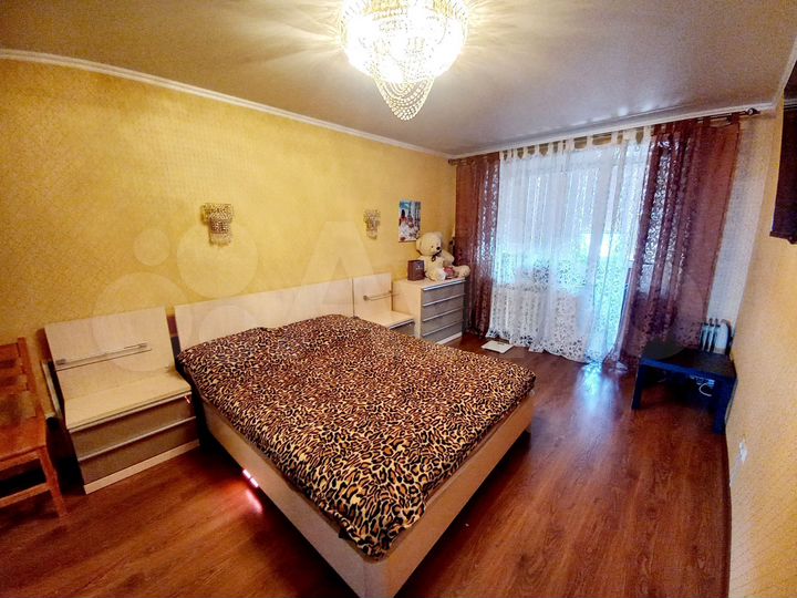 3-к. квартира, 87,8 м², 9/11 эт.