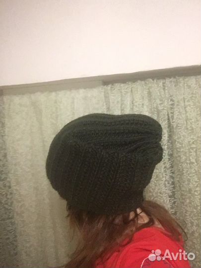 Шапка зеленая