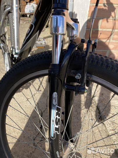 Продам велосипед stels (гибрид)