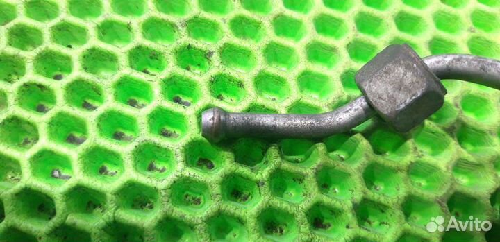 Трубка топливная на 2 форсунку Renault Megane 3