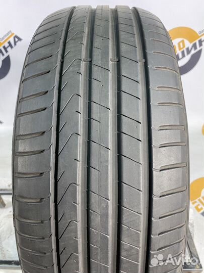 Pirelli Scorpion 235/45 R21 100Y