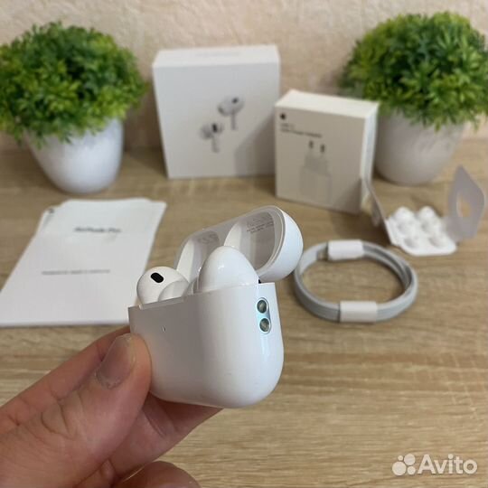 Airpods Pro 2 + блок 20 w