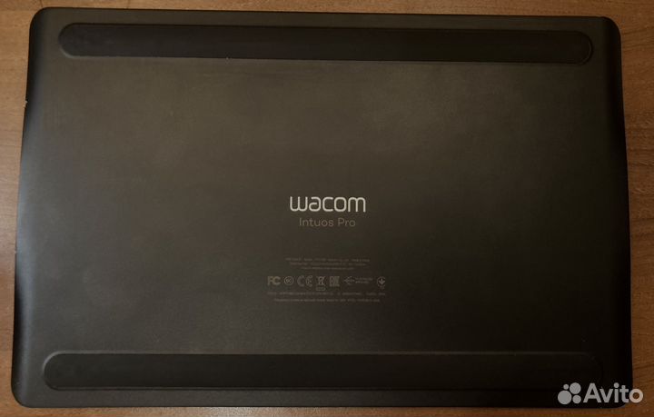 Графический планшет wacom intuos pro M