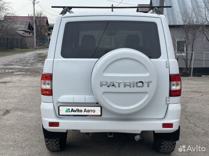 УАЗ Patriot 2.7 МТ, 2014, 115 000 км