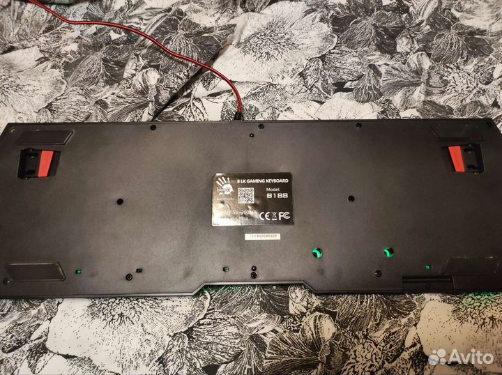 Игровая клавиатура Bloody