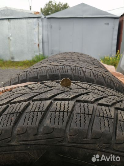 Goodyear UltraGrip Performance Gen-1 235/55 R19