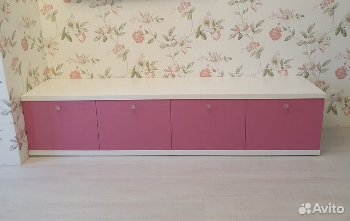 Тумба под телевизор