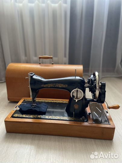 Швейная машина Подольск