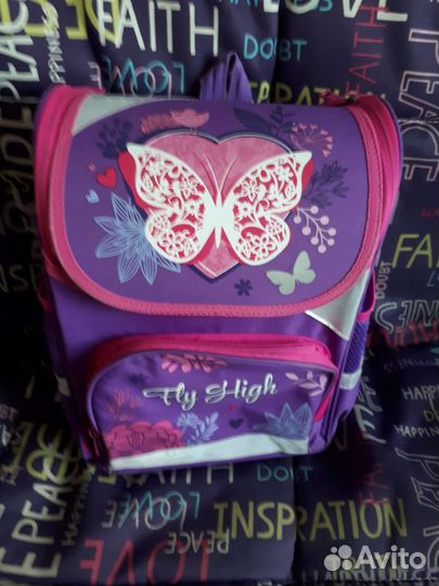 Рюкзак школьный