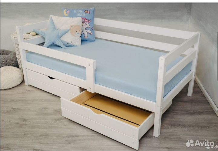 Детская кровать Софа с бортиком