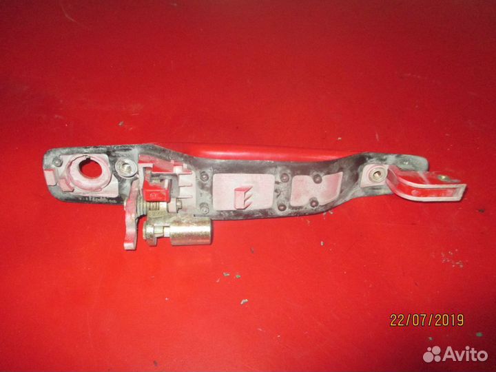 Ручка двери наружняя передняя правая Airtrek