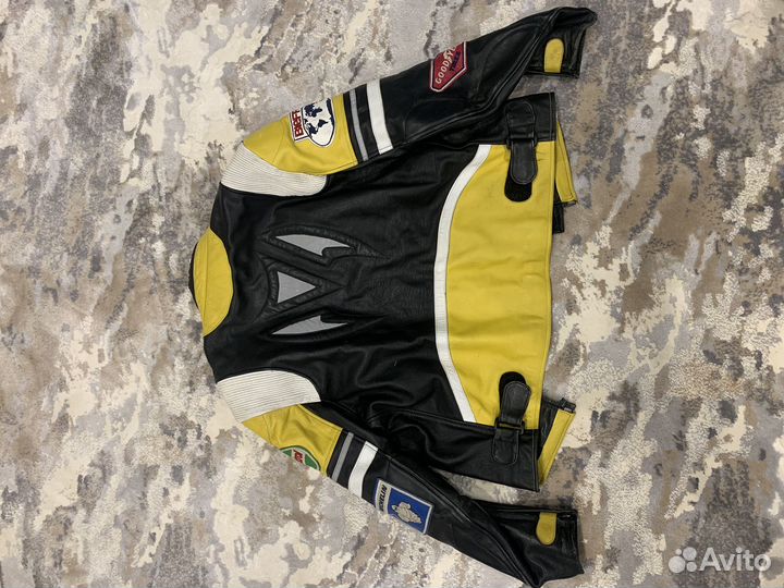 Кожаная мотокуртка