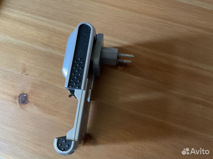 Зарядка для батареек аа и ааа