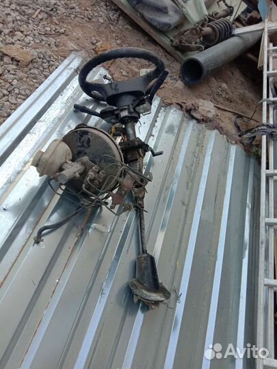 Рулевая рейка и рулевой колонка