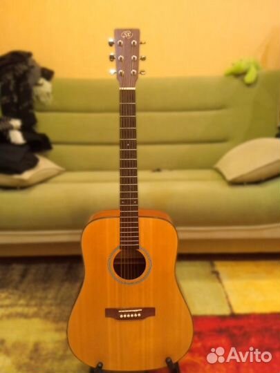 Акустическая гитара