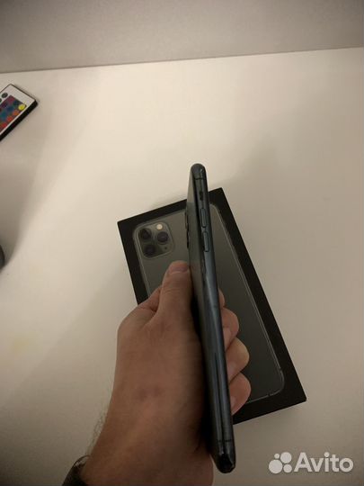 iPhone 11 Pro Max, 64 ГБ