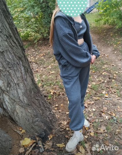 Костюм женский