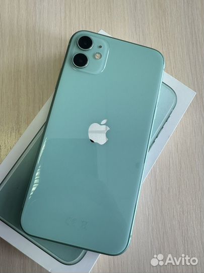 iPhone 11, 64 ГБ