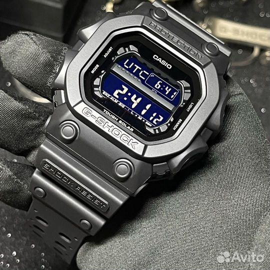 Новые часы casio G-Shock GXW-56BB-1ER