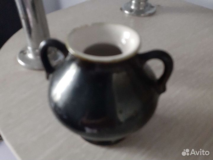 Чашка и сахарница