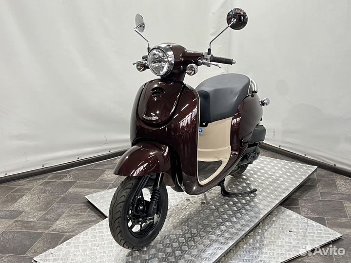 Скутер Honda Giorno