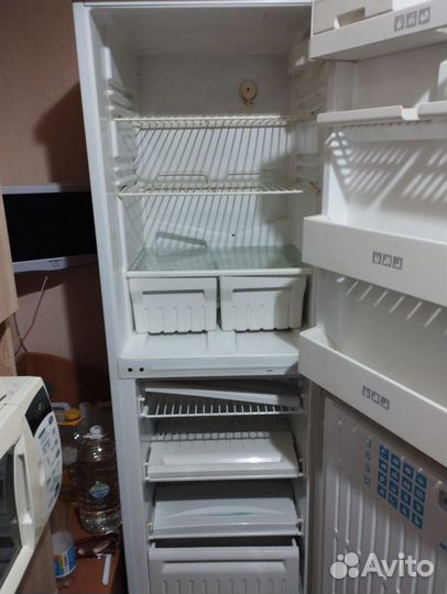 Холодильник stinol 103