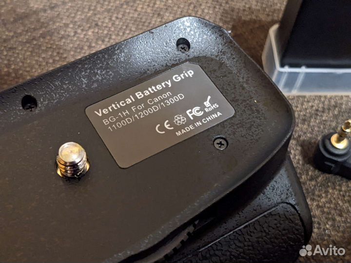 Батарейный блок Canon EOS 2000D, 1100D, 1200D