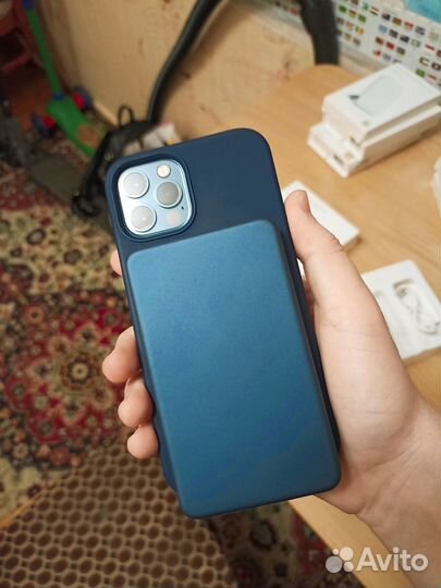 Магнитный внешний аккумулятор 15w на 5000 mAh нов