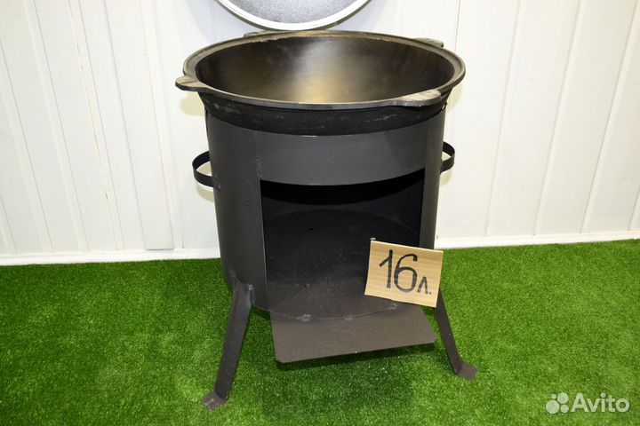 Казан чугунный с печкой