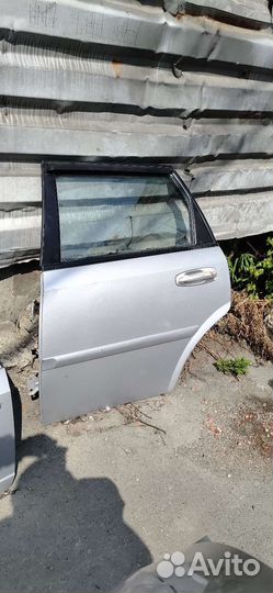 Chevrolet lacetti дверь