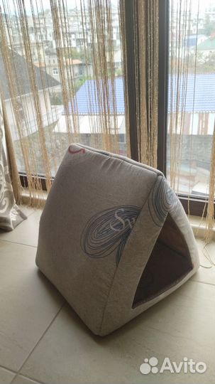 Домик для кошки новый