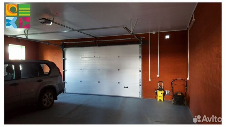 Секционные ворота для гаража alutech