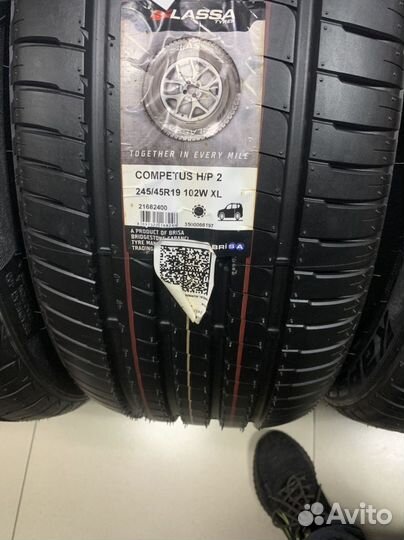Lassa Competus H/P 2 245/45 R19