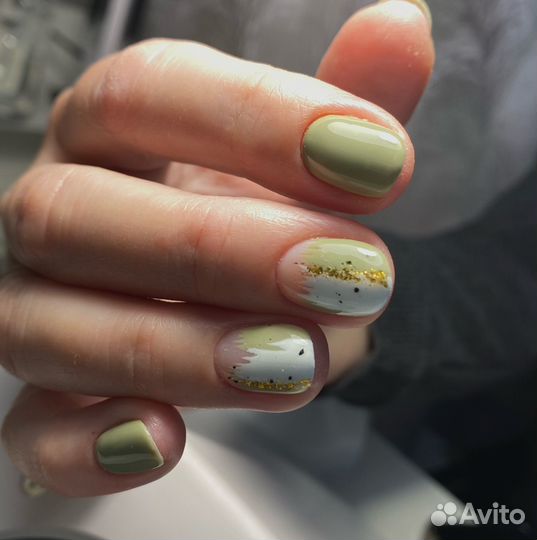 Маникюр с покрытием гель-лаком