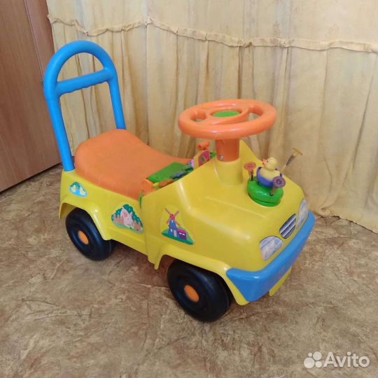 Машинка-каталка