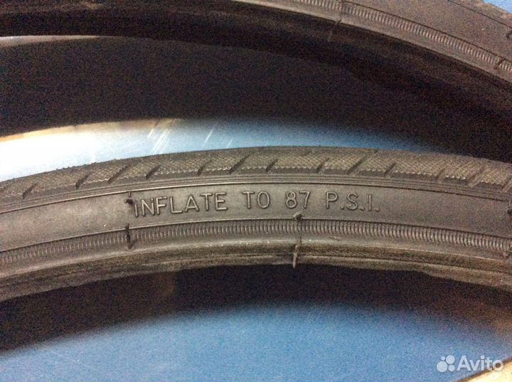 Покрышки 700x25C, 2шт. с камерами