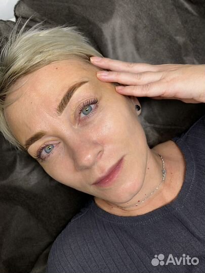 Перманентный макияж бровей