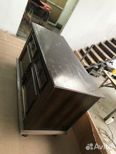 Ремонт и реставрация дверей, деревянных лестниц, м