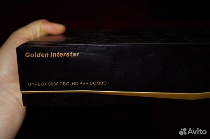Спутниковый рессивер golden interstar unibox 9080
