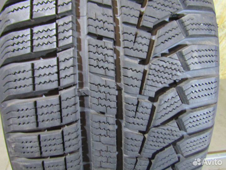 Hankook Winter I'Cept Evo2 W320 275/50 R18