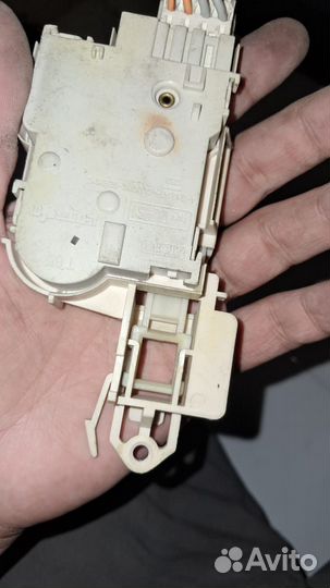 Замок убл от стиральной машинки