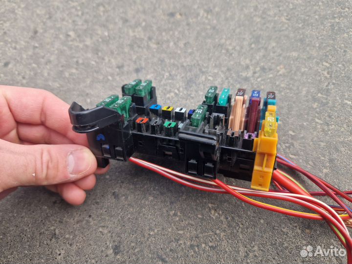 Блок предохранителей mercedes w203