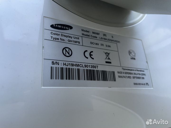 Монитор Samsung