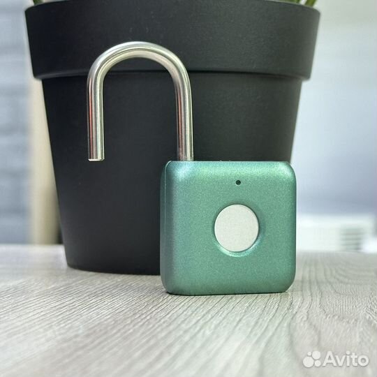 Замок Xiaomi с отпечатком пальца