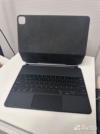 Apple magic keyboard 12.9