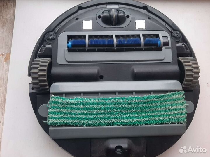 Робот пылесос