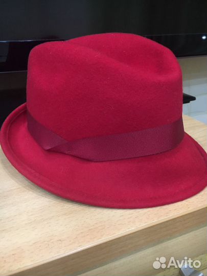 Шляпа фетровая женская