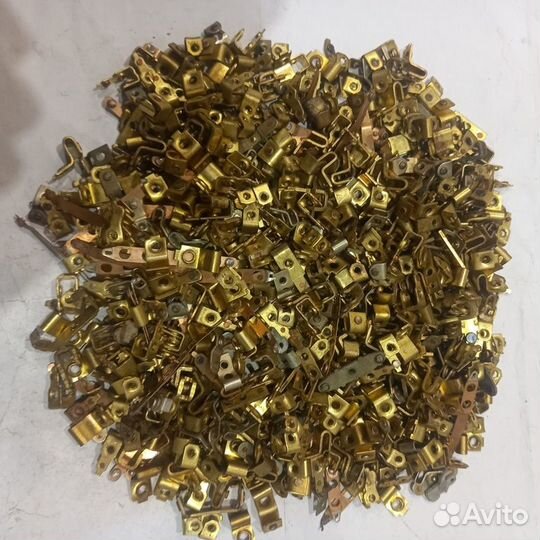 Лот контактов от кнопок и пускателей СССР 2 кг