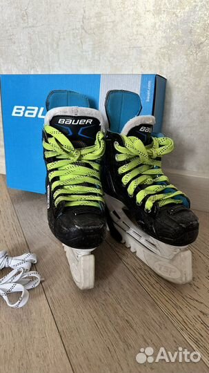 Коньки хоккейные