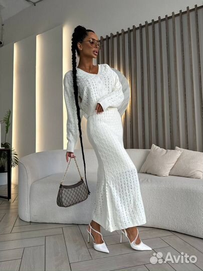 Костюм женский